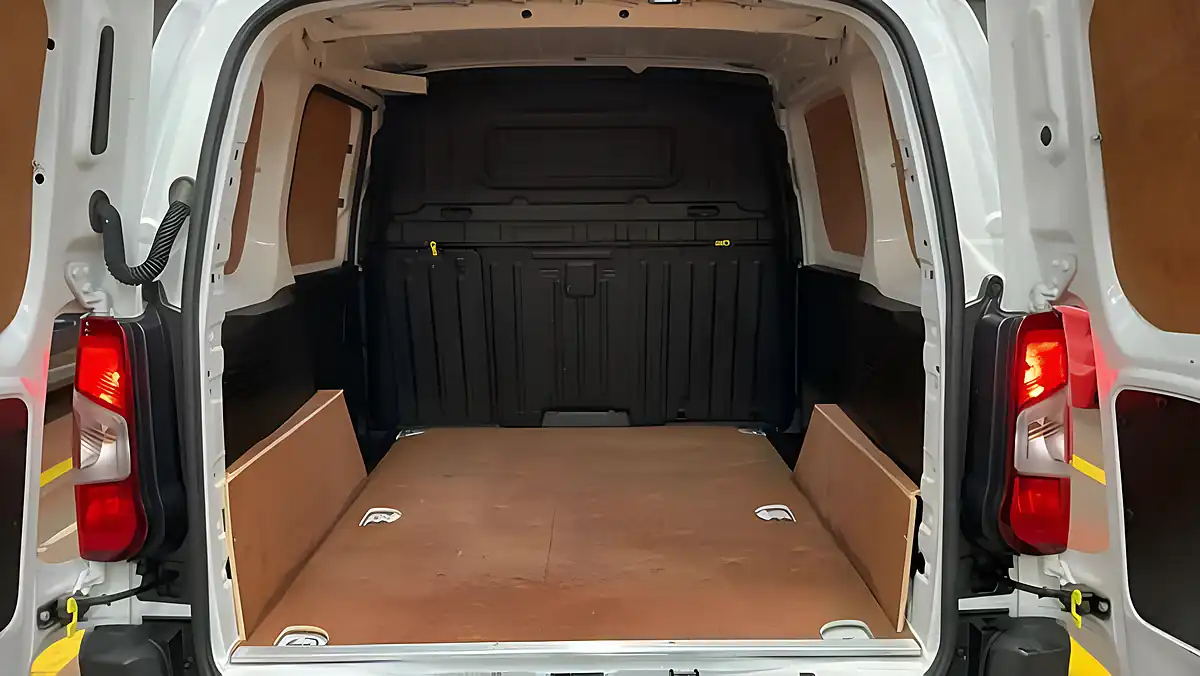 Used 2020 Citroen Berlingo Enterprise M Swb White - Interior and Exterior details 9