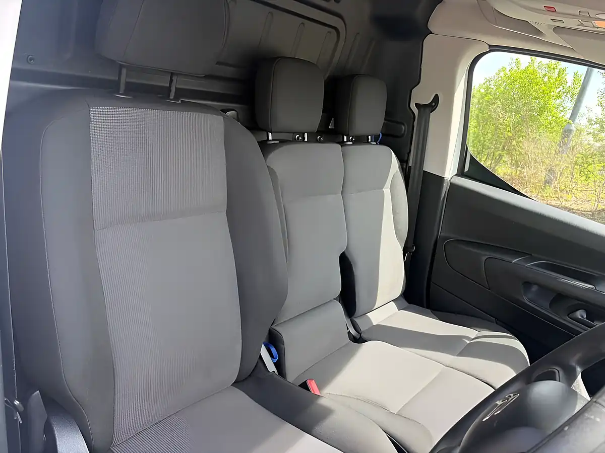 Used 2020 Citroen Berlingo Enterprise M White - Interior and Exterior details 14