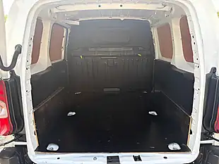 Used 2020 Citroen Berlingo Enterprise M White - Interior and Exterior details 19