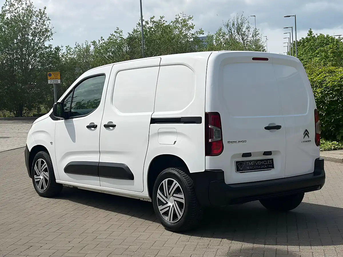 Used 2020 Citroen Berlingo Enterprise M White - Interior and Exterior details 6
