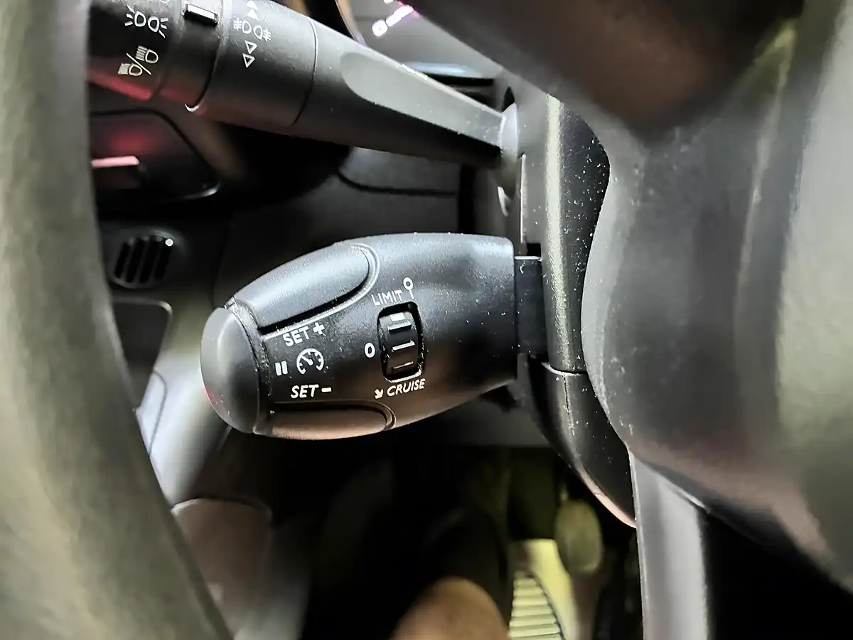 Used 2020 Citroen Berlingo Enterprise M White - Interior and Exterior details 17