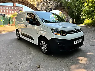 Used 2020 Citroen Berlingo Enterprise M White - Interior and Exterior details 2