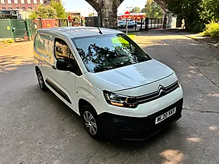 Used 2020 Citroen Berlingo Enterprise M White - Interior and Exterior details 20