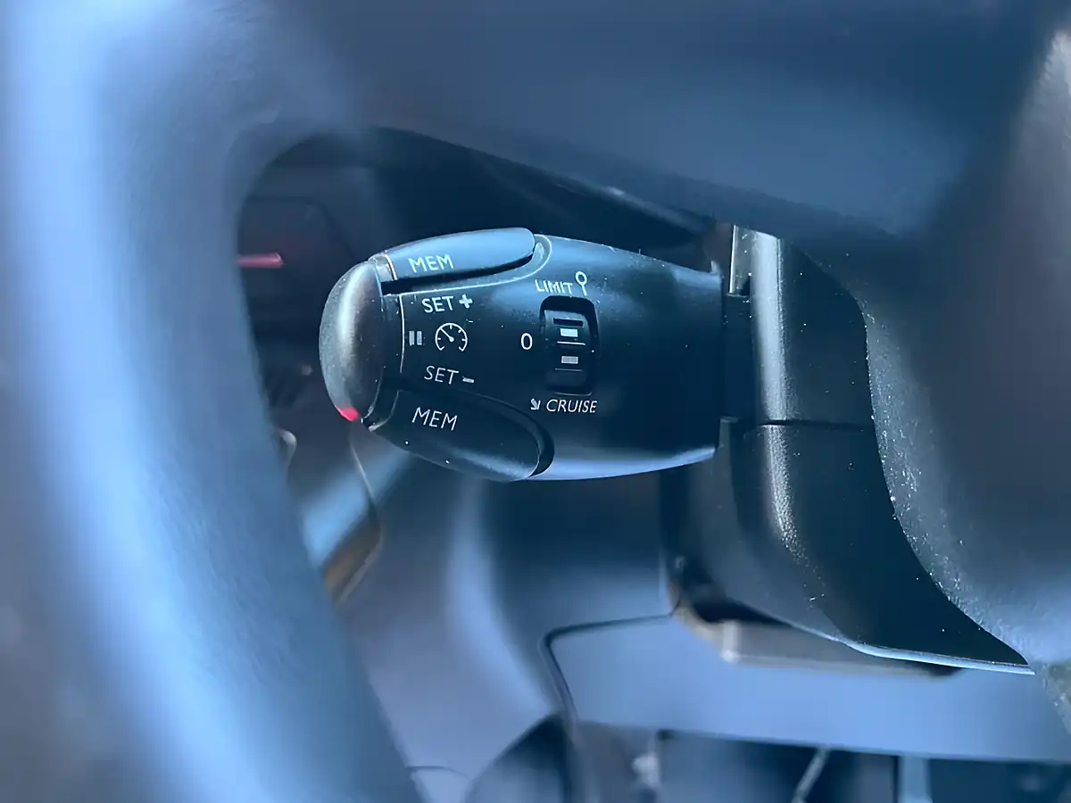 Used 2020 Citroen Berlingo Enterprise M White - Interior and Exterior details 17