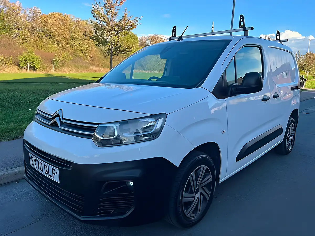 Used 2020 Citroen Berlingo Enterprise M White - Interior and Exterior details 5