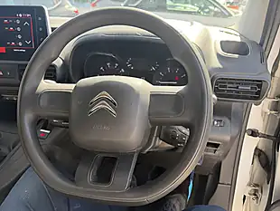 Used 2020 Citroen Berlingo Enterprise M White - Interior and Exterior details 17