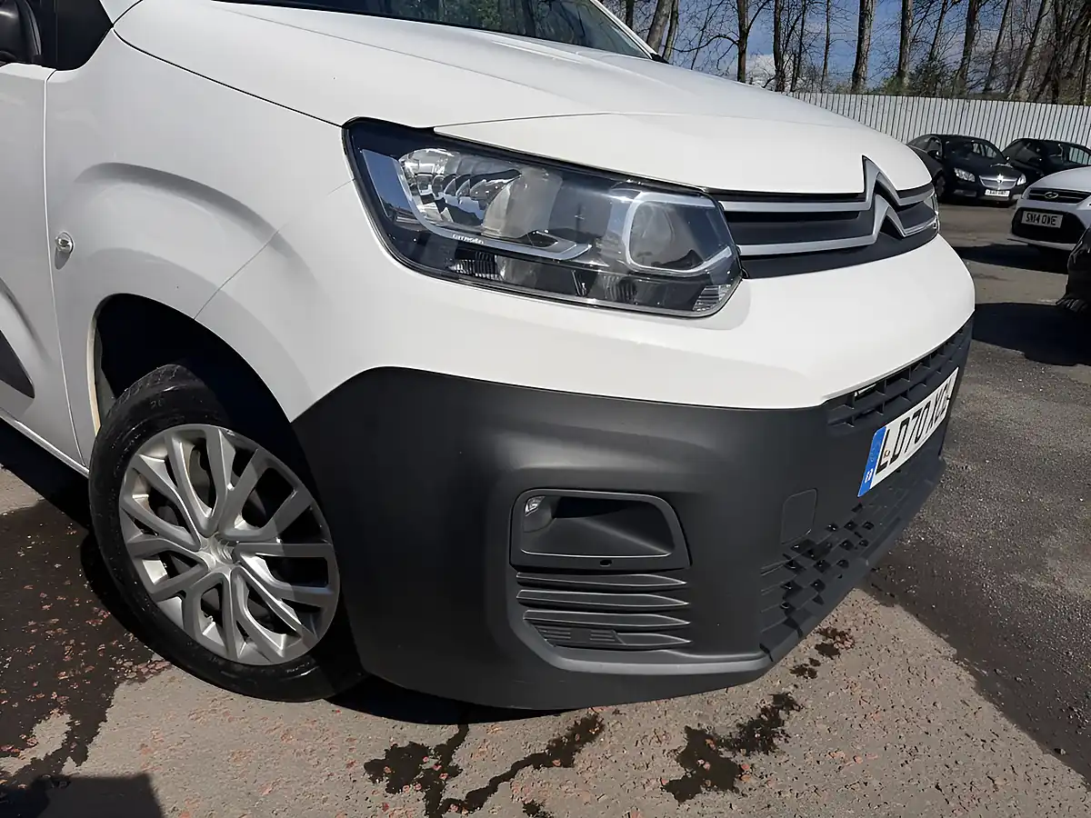 Used 2020 Citroen Berlingo Enterprise M White - Interior and Exterior details 7