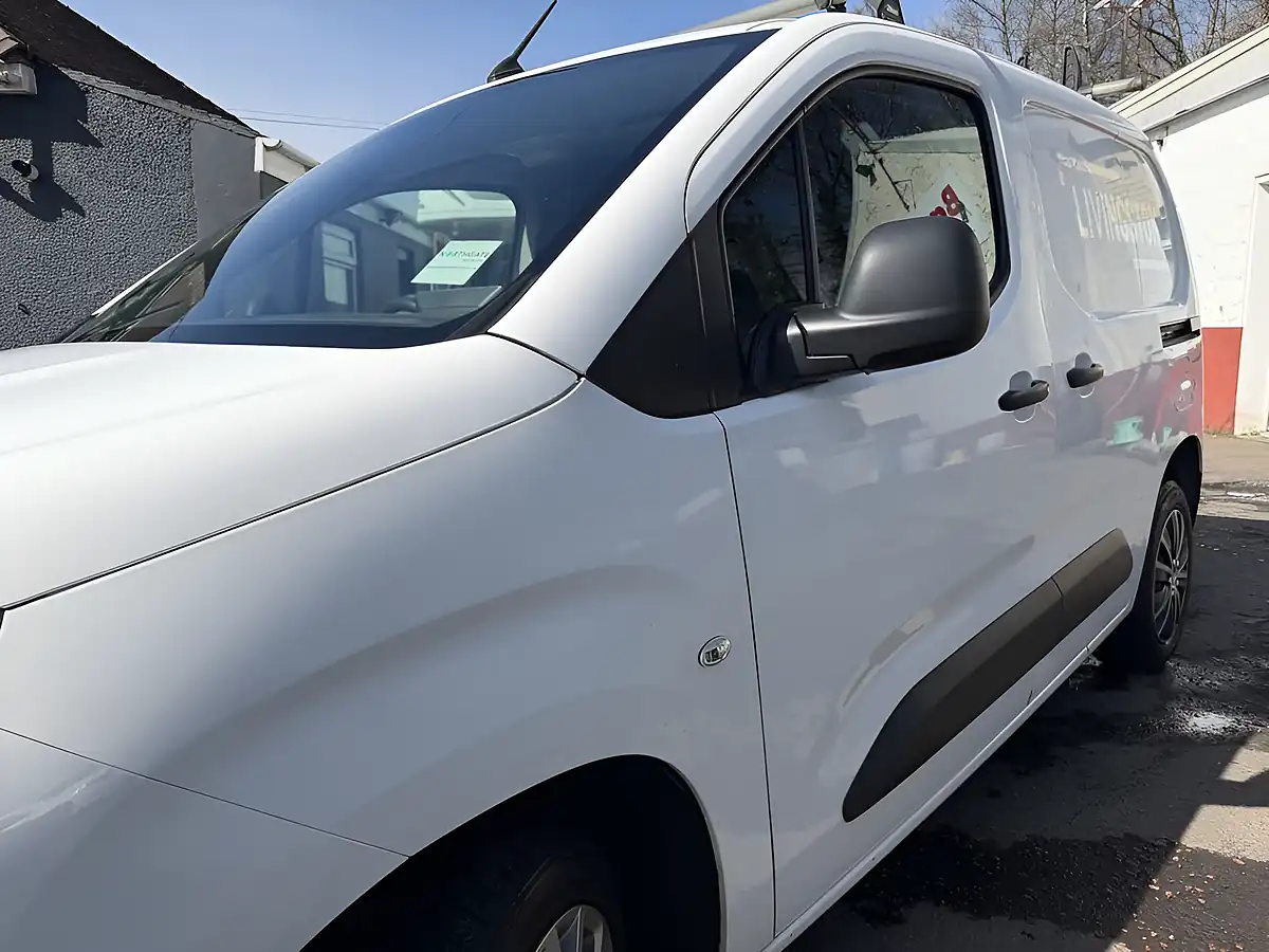 Used 2020 Citroen Berlingo Enterprise M White - Interior and Exterior details 8