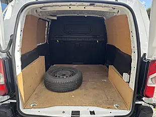 Used 2020 Citroen Berlingo Enterprise White - Interior and Exterior details 10