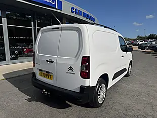 Used 2020 Citroen Berlingo Enterprise White - Interior and Exterior details 11