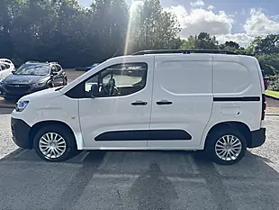 Used 2020 Citroen Berlingo Enterprise White - Interior and Exterior details 3