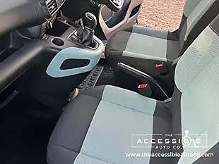 Used 2020 Citroen Berlingo Feel Blue - Interior and Exterior details 13