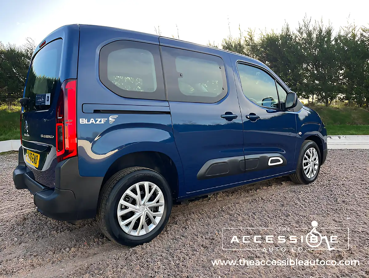 Used 2020 Citroen Berlingo Feel Blue - Interior and Exterior details 7