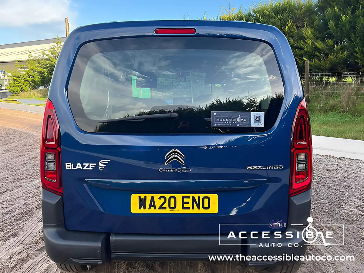 Used 2020 Citroen Berlingo Feel Blue - Interior and Exterior details 9