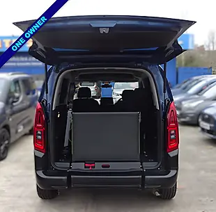 Used 2020 Citroen Berlingo Feel Blue - Interior and Exterior details 12