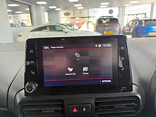 Used 2020 Citroen Berlingo Feel M Green - Interior and Exterior details 19