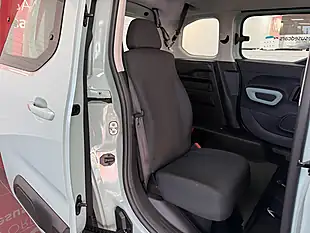 Used 2020 Citroen Berlingo Feel M Green - Interior and Exterior details 5