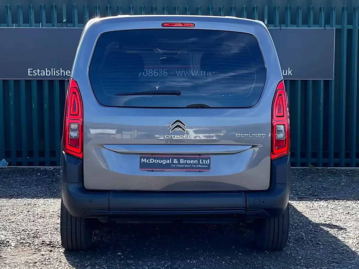 Used 2020 Citroen Berlingo Feel M S/S Grey - Interior and Exterior details 5