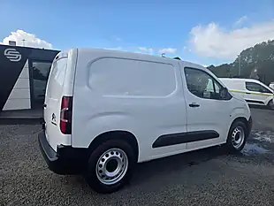 Used 2020 Citroen Berlingo Worker M Swb White - Interior and Exterior details 4