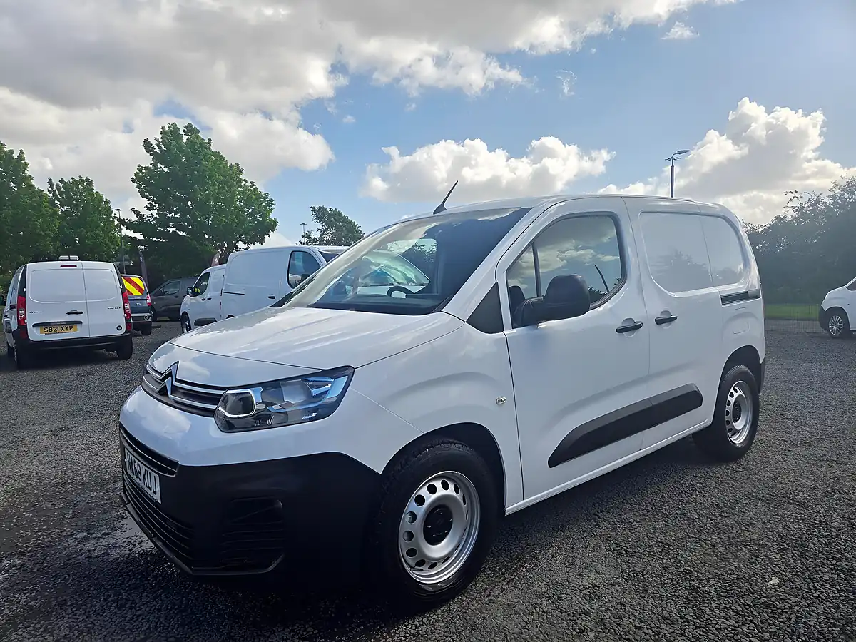 Used 2020 Citroen Berlingo Worker M Swb White - Interior and Exterior details 6