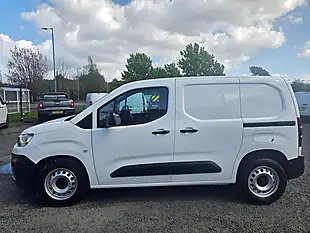 Used 2020 Citroen Berlingo Worker M Swb White - Interior and Exterior details 8