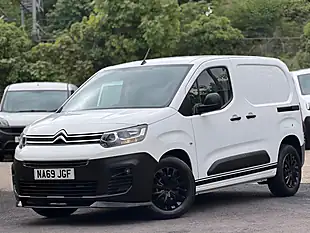 Used 2020 Citroen Berlingo Worker M White - Interior and Exterior details 20