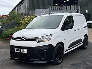 Used 2020 Citroen Berlingo Worker M White - Interior and Exterior details 3