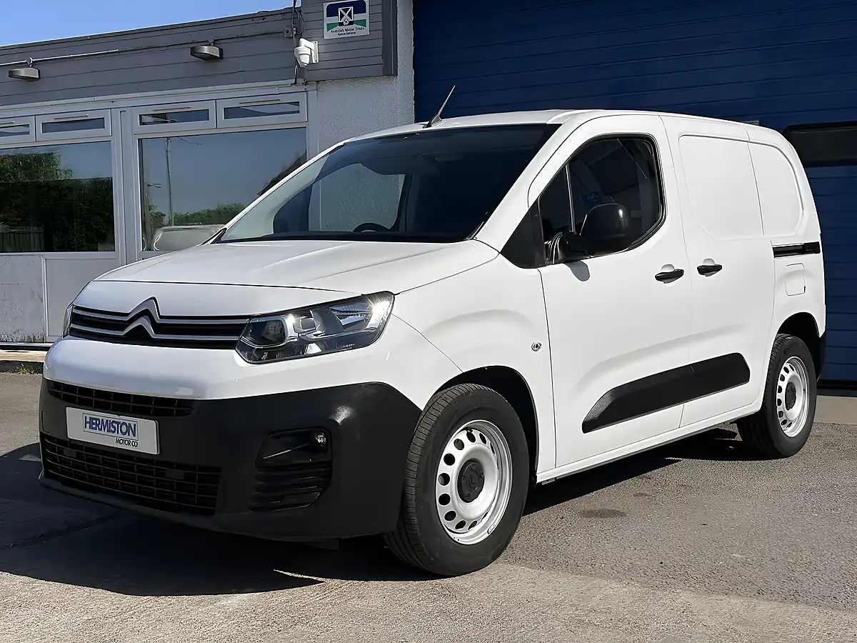 Used 2020 Citroen Berlingo Worker M White - Interior and Exterior details 5