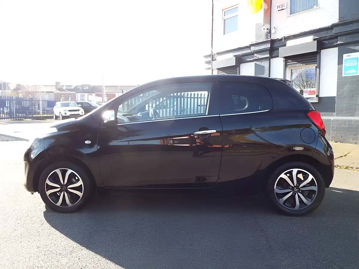 Used 2020 Citroen C1 Flair Black - Interior and Exterior details 7