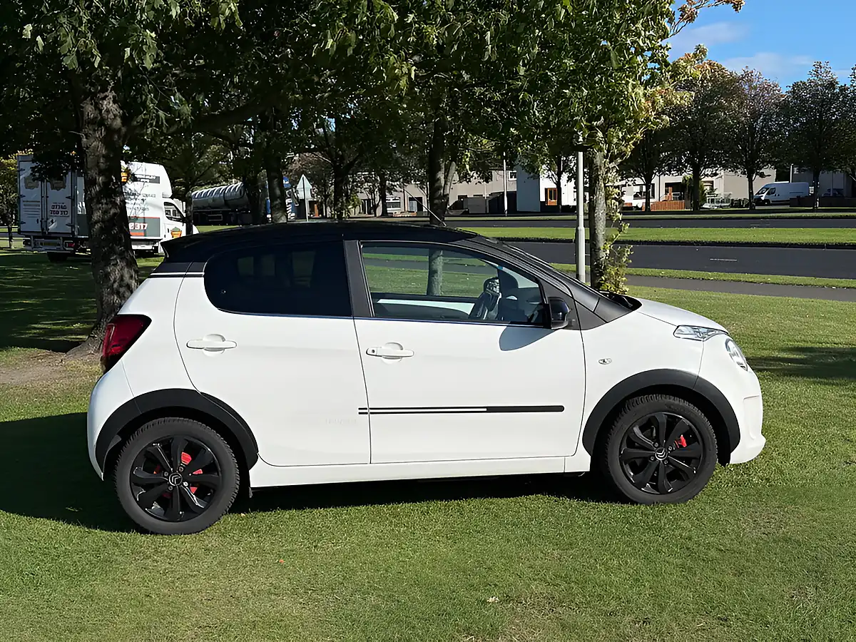 Used 2020 Citroen C1 Urban Ride White - Interior and Exterior details 5
