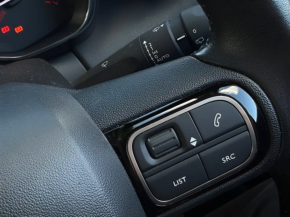 Used 2020 Citroen C3 Aircross Flair Black - Interior and Exterior details 14