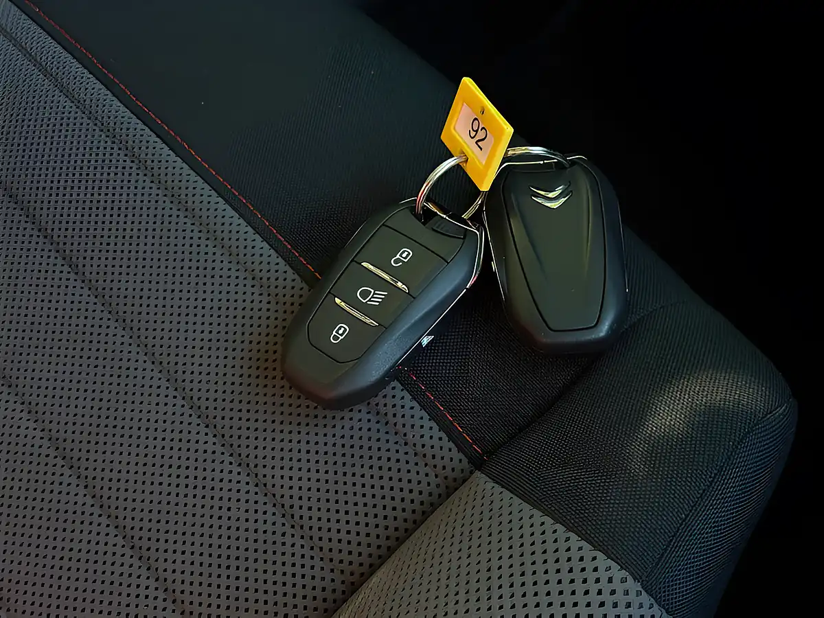 Used 2020 Citroen C3 Aircross Flair Black - Interior and Exterior details 16