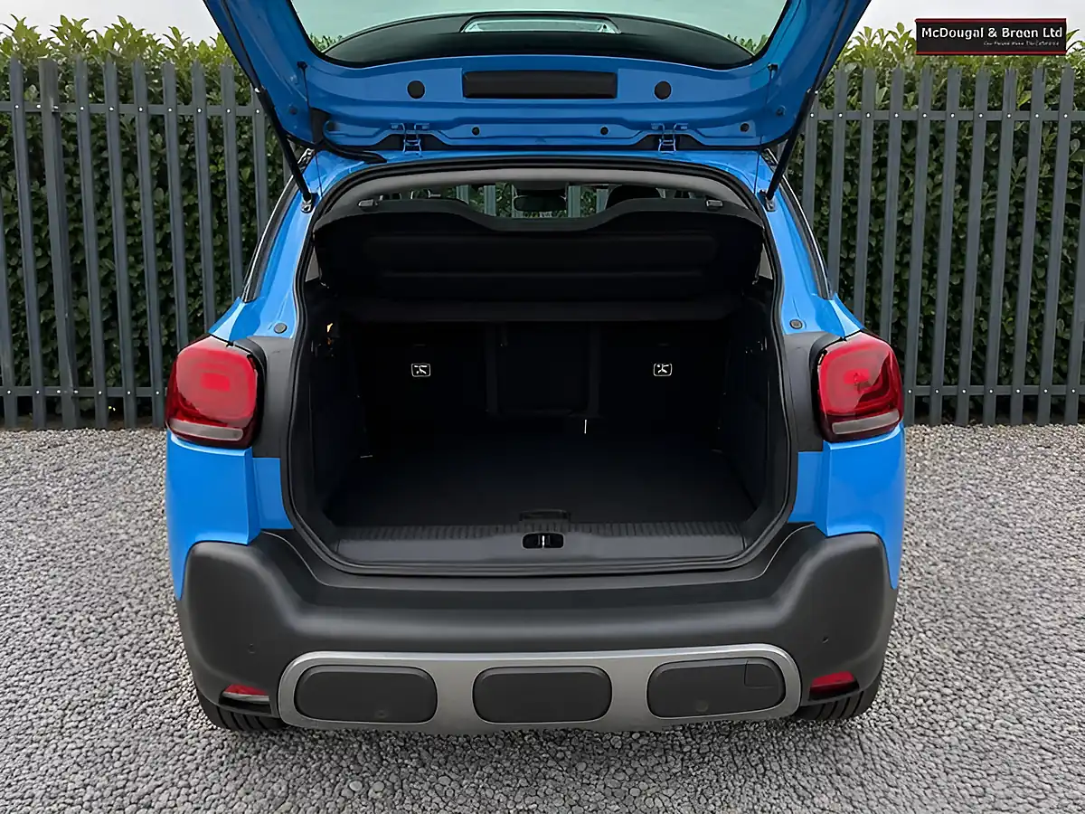 Used 2020 Citroen C3 Aircross Flair Blue - Interior and Exterior details 19