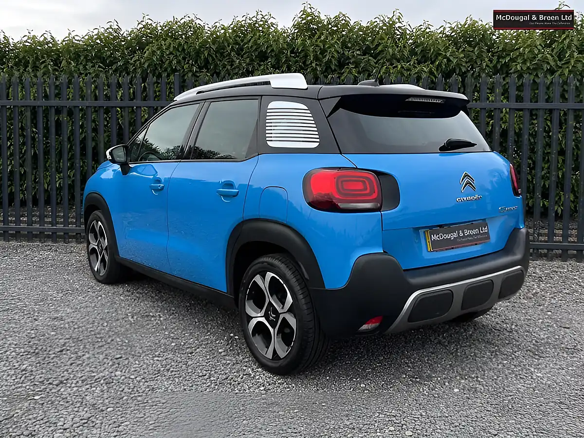 Used 2020 Citroen C3 Aircross Flair Blue - Interior and Exterior details 3
