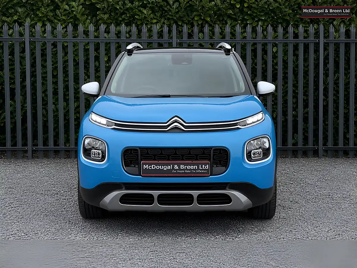 Used 2020 Citroen C3 Aircross Flair Blue - Interior and Exterior details 8