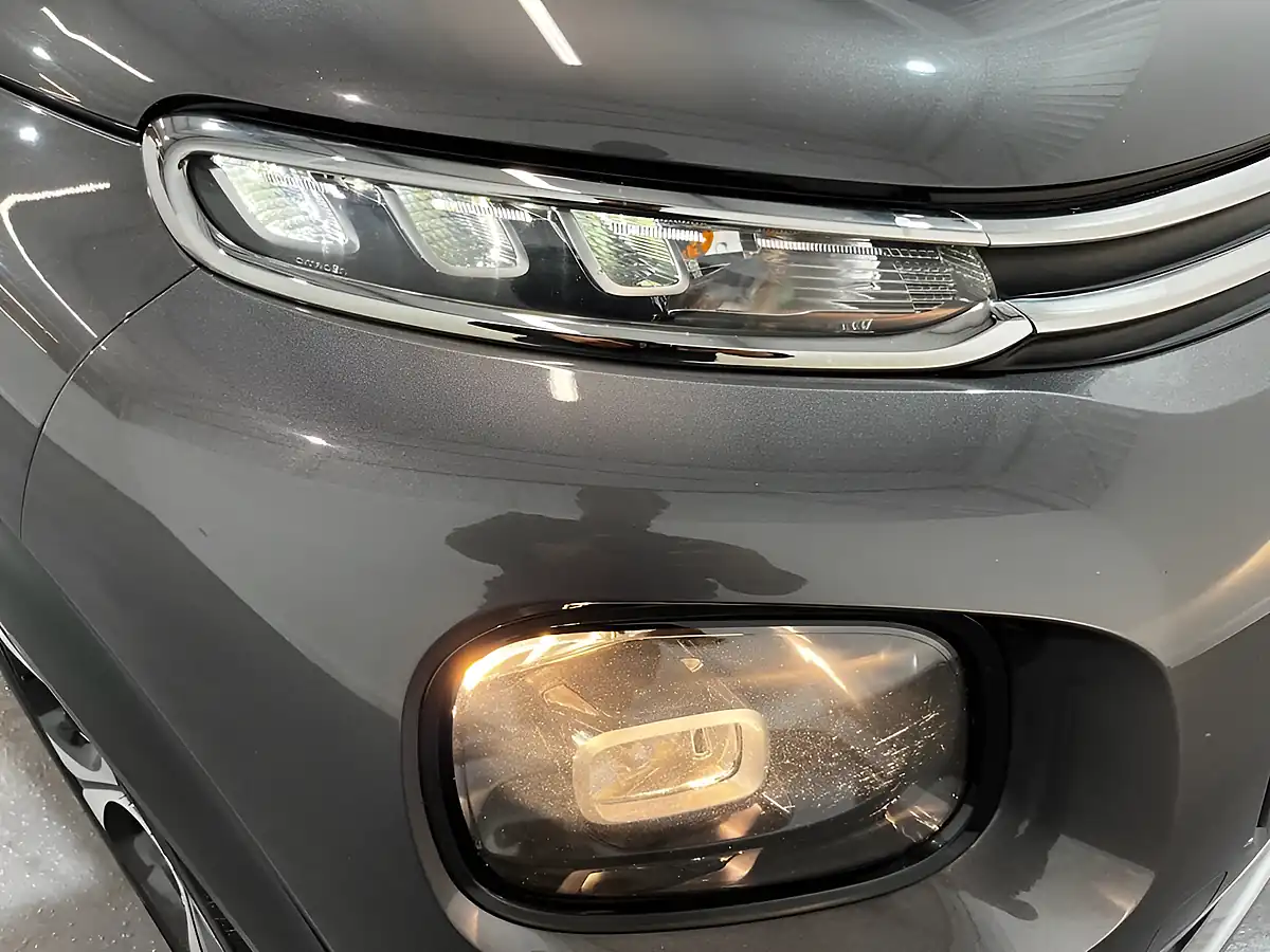 Used 2020 Citroen C3 Aircross Flair Grey - Interior and Exterior details 8