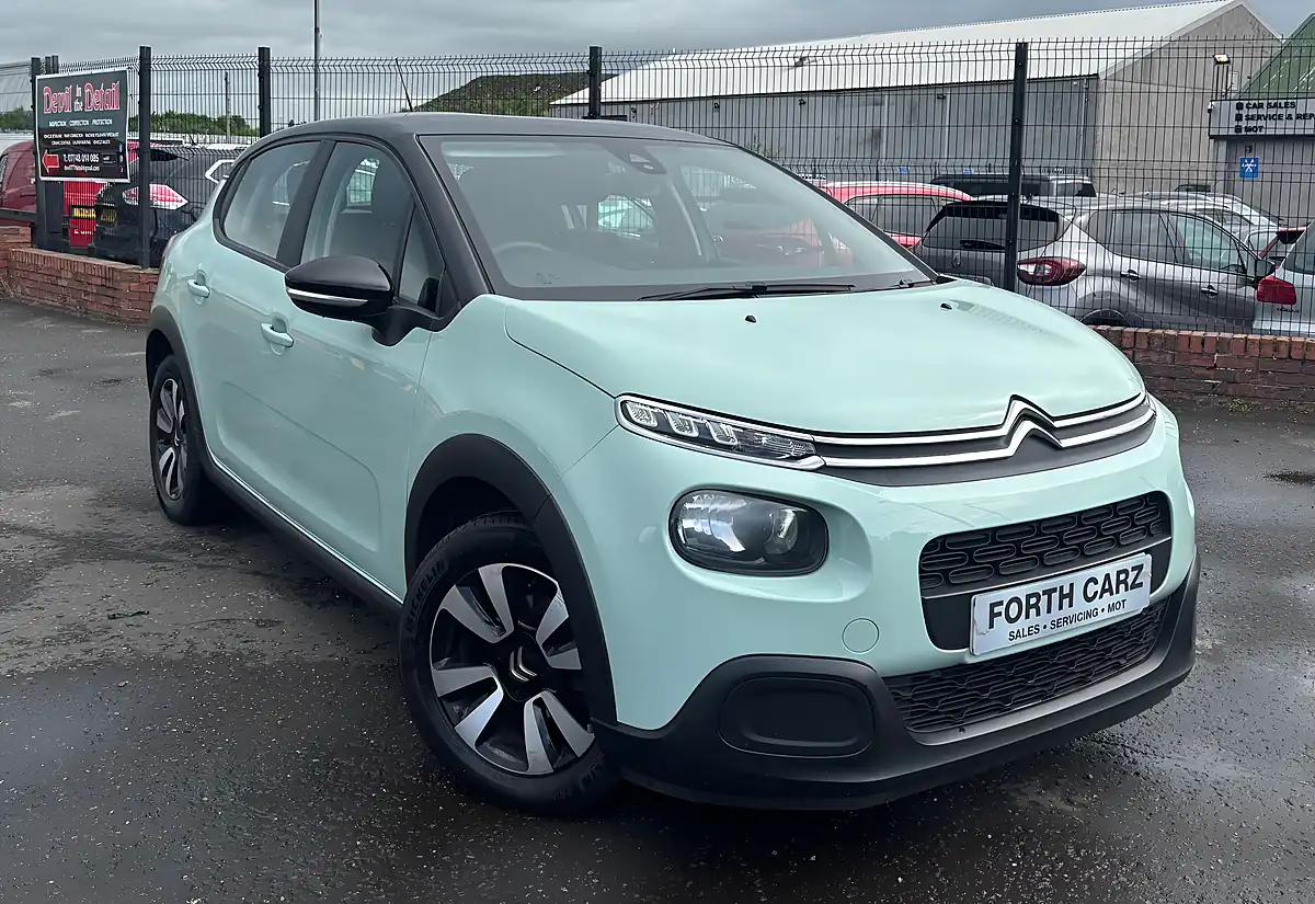 Used 2020 Citroen C3 Feel Green - Front View