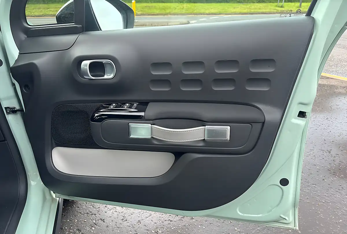 Used 2020 Citroen C3 Feel Green - Interior and Exterior details 13