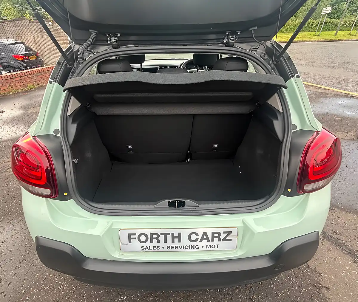 Used 2020 Citroen C3 Feel Green - Interior and Exterior details 14