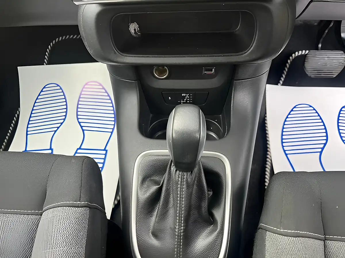 Used 2020 Citroen C3 Flair Plus Blue - Interior and Exterior details 13