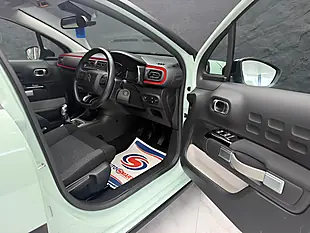 Used 2020 Citroen C3 Flair Plus Green - Interior and Exterior details 11