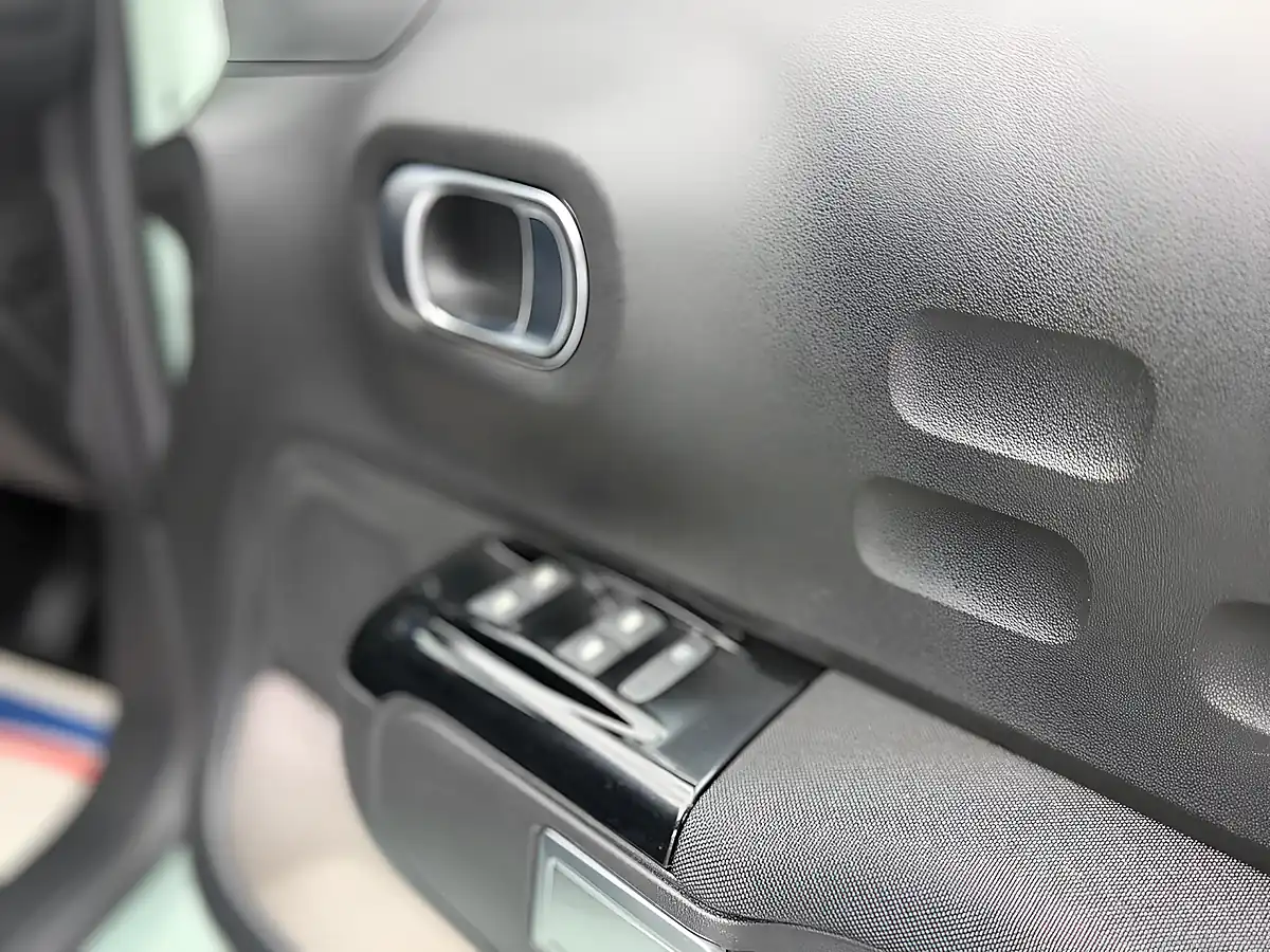 Used 2020 Citroen C3 Flair Plus Green - Interior and Exterior details 12