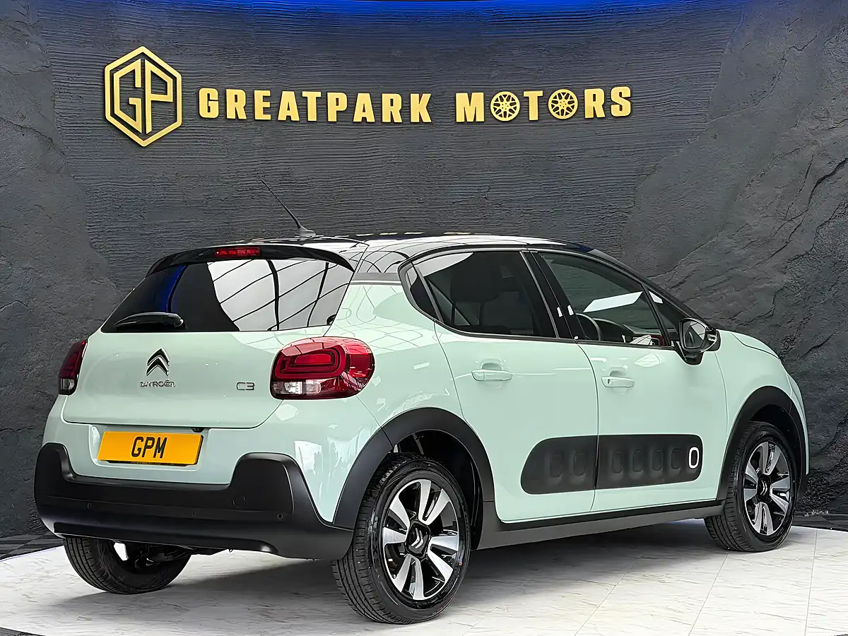 Used 2020 Citroen C3 Flair Plus Green - Interior and Exterior details 5