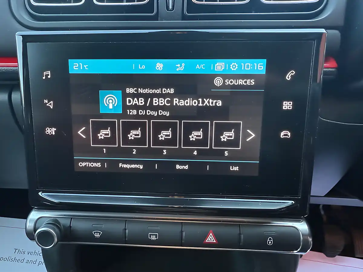 Used 2020 Citroen C3 Flair Plus Perla Nera Black - Interior and Exterior details 14