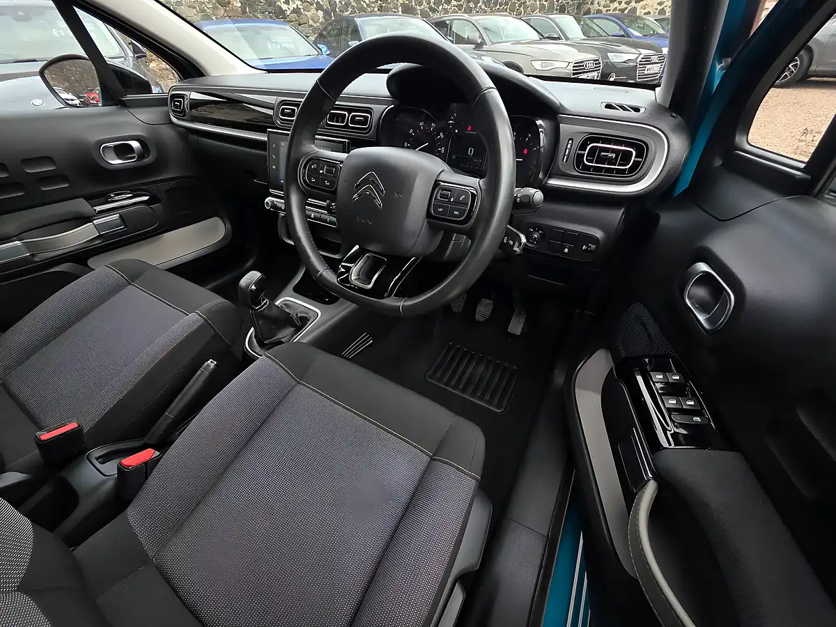 Used 2020 Citroen C3 Flair Spring Blue Metallic - Interior and Exterior details 8