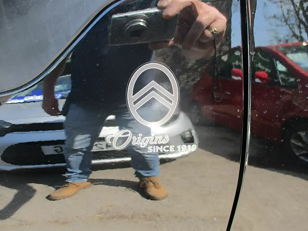 Used 2020 Citroen C3 Origins Black - Interior and Exterior details 11