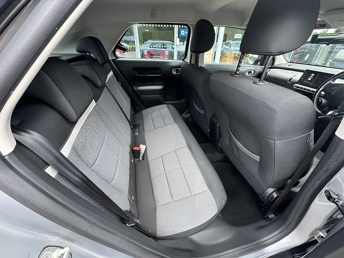Used 2020 Citroen C4 Cactus Feel Grey - Interior and Exterior details 11
