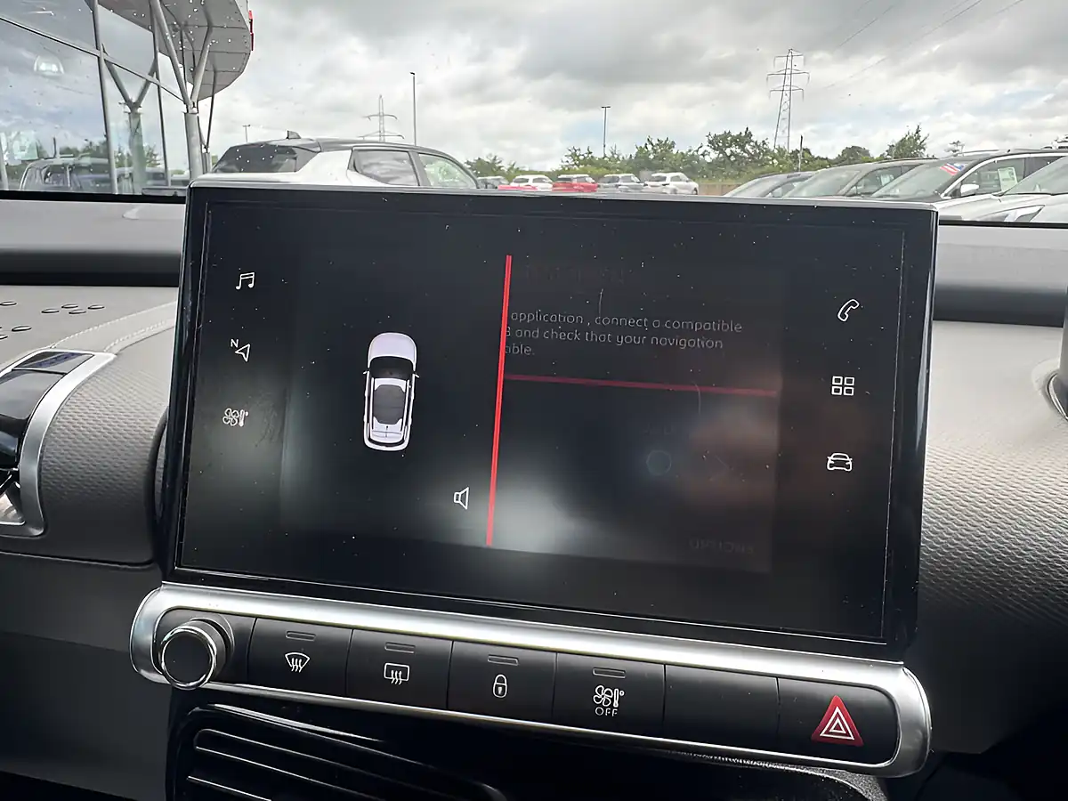 Used 2020 Citroen C4 Cactus Feel Grey - Interior and Exterior details 16