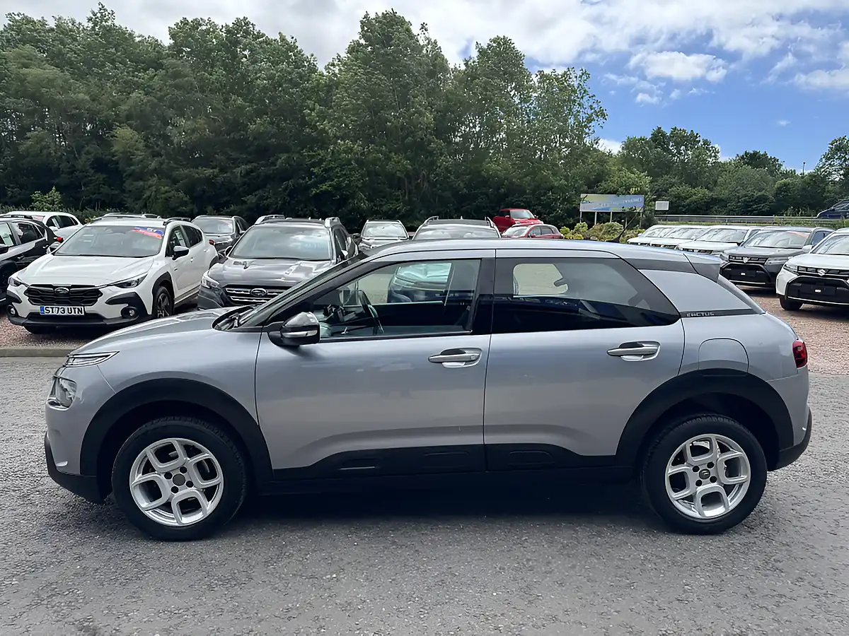 Used 2020 Citroen C4 Cactus Feel Grey - Interior and Exterior details 4