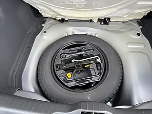 Used 2020 Citroen C4 Cactus Feel Grey - Interior and Exterior details 8